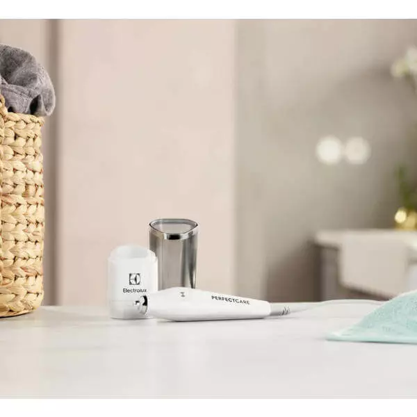 Electrolux Stylo Détachant E4WMSTPN1 - Accessoires Entretien Du Linge 2 Electrolux Stylo Détachant E4WMSTPN1 - Accessoires Entretien Du Linge – Image 2